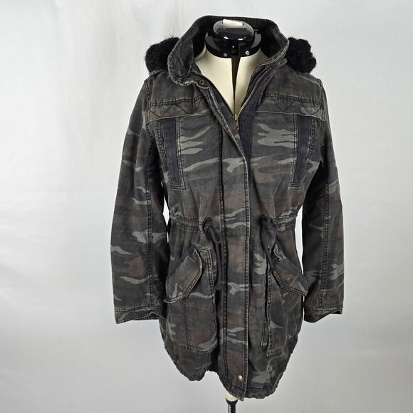 American Eagle Jacket Women's M Gray Camo Heavyweight Full Zip and Snap Hooded - Picture 1 of 16